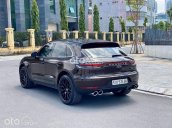 Cần bán nhanh chiếc xe Porsche Macan màu nâu 2020