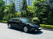 Cần bán gấp Lexus ES 250 đời 2017, màu đen