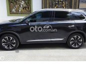 Cần bán xe Mitsubishi Outlander năm sản xuất 2020, màu đen còn mới, giá tốt