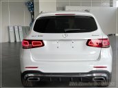 Thuế trước bạ 5% - thời điểm mua xe Mercedes GLC300 v1 mới tốt nhất trong năm- liên hệ ngay