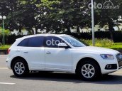 Cần bán gấp Audi Q5 năm 2014, màu trắng, nhập khẩu còn mới