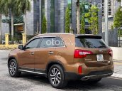 Cần bán Kia Sorento sản xuất năm 2019, màu nâu còn mới