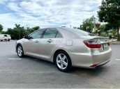 Bán ô tô Toyota Camry 2.5Q sản xuất năm 2016, màu bạc còn mới, 798 triệu