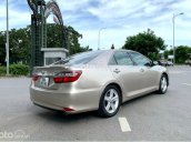 Bán ô tô Toyota Camry 2.5Q sản xuất năm 2016, màu bạc còn mới, 798 triệu