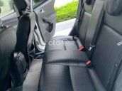 Cần bán xe Ford Focus 1.5 Ecobost sản xuất 2017, màu trắng còn mới