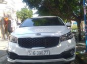 Cần bán Kia Sedona sản xuất 2017, màu trắng