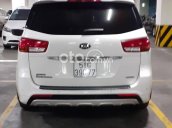 Cần bán Kia Sedona sản xuất 2017, màu trắng