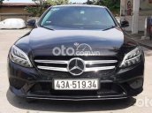 Cần bán gấp Mercedes C200 facelift 2020, màu đen, hỗ trợ đăng ký