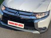 Cần bán lại xe Mitsubishi Outlander năm 2019, màu trắng