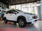 Cần bán Mitsubishi Xpander Cross năm 2021, màu trắng, 670tr