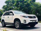 Cần bán xe Kia Sorento năm sản xuất 2018, màu trắng