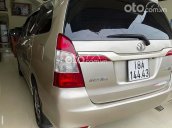 Bán Toyota Innova sản xuất năm 2015, màu vàng còn mới