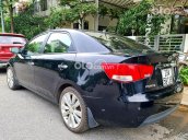 Cần bán Kia Forte sản xuất 2010, màu đen, giá tốt