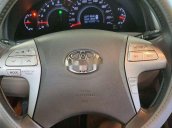 Bán Toyota Camry đời 2011, màu bạc còn mới, giá 495tr