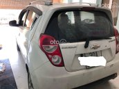 Bán ô tô Chevrolet Spark đời 2014, màu trắng còn mới, giá tốt