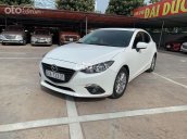 Bán xe Mazda 3 sản xuất năm 2015, màu trắng