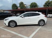 Bán xe Mazda 3 sản xuất năm 2015, màu trắng