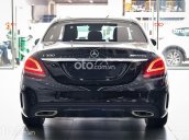 Xe Mercedes C300 AMG Facelift sản xuất năm 2020, màu đen