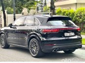 Bán xe Porsche Cayenne sản xuất 2020, màu đen, xe nhập còn mới