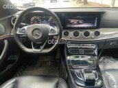 Cần bán lại xe Mercedes E300 AMG sản xuất 2016, màu đen mới chạy 80450 km