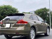 Bán xe Toyota Venza 2009, màu vàng, xe nhập còn mới, 575tr