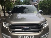 Cần bán lại xe Ford Everest 2017, màu xám chính chủ giá cạnh tranh