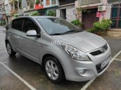 Bán Hyundai i20 sản xuất năm 2010, màu bạc, nhập khẩu còn mới