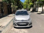 Bán Hyundai Grand i10 đời 2015, màu bạc chính chủ