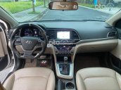 Bán nhanh chiếc Hyundai Elantra 2.0GLS trắng, giá thấp