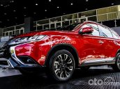 Bán xe Mitsubishi Outlander 2.0 CVT năm 2020, màu đỏ