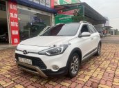 Xe Hyundai i20 Active sản xuất năm 2017, màu trắng, nhập khẩu nguyên chiếc còn mới giá cạnh tranh