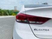 Cần bán xe Hyundai Elantra 1.6AT sản xuất 2016, màu trắng, giá 515tr