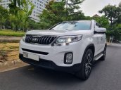 Bán ô tô Kia Sorento đời 2019, màu trắng còn mới