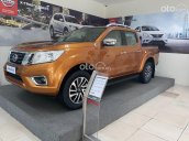 Bán Nissan Navara EL A-IVI 2.5 AT 2WD đời 2020, màu nâu 