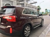 Cần bán Kia Sorento sản xuất năm 2015, màu đỏ, 615 triệu