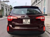 Cần bán Kia Sorento sản xuất năm 2015, màu đỏ, 615 triệu