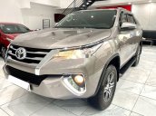 Bán Toyota Fortuner sản xuất 2019 còn mới, giá 985tr