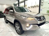 Bán Toyota Fortuner sản xuất 2019 còn mới, giá 985tr