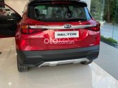 Xe nhập khẩu nguyên chiếc Kia Seltos 1.4 Premium sản xuất năm 2021, màu đỏ