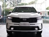 Cần bán Kia Sorento 2.2D Deluxe đời 2021, màu trắng