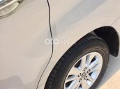 Bán Toyota Innova E sx 2018, màu bạc số sàn