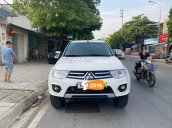 Xe Mitsubishi Pajero Sport năm 2016, máy dầu