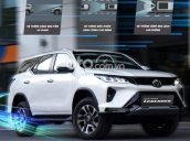 Cần bán xe Toyota Fortuner 2.8 4x4 AT năm 2021, màu trắng