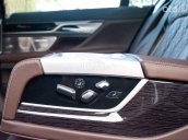 Xe BMW 730Li sản xuất năm 2019, màu trắng, xe nhập còn mới