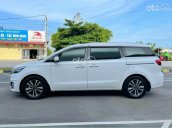 Bán Kia Sedona sản xuất 2018, màu trắng còn mới