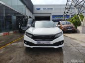 Bán Honda Civic RS năm 2019, giá cả cạnh tranh mọi thị trường