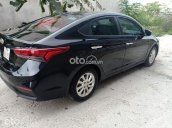 Cần bán Hyundai Accent sản xuất năm 2019, màu đen, giá tốt