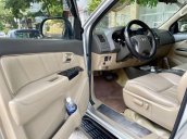 Bán Toyota Fortuner đời 2012, màu bạc còn mới