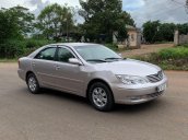 Xe Toyota Camry sản xuất năm 2002, giá ưu đãi