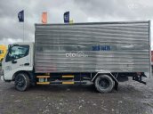 Cần bán gấp xe tải qua sử dụng Hino 1t8 thùng kín inox dài 4,5m